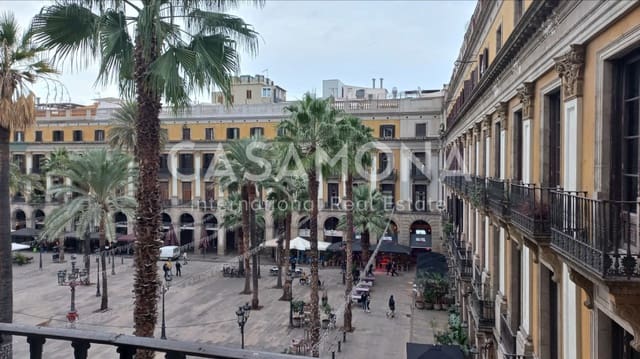 1 sovrum Lägenhet att hyra i El Barri Gòtic, Barcelona stad - 2 700 € (Ref: 5737900)
