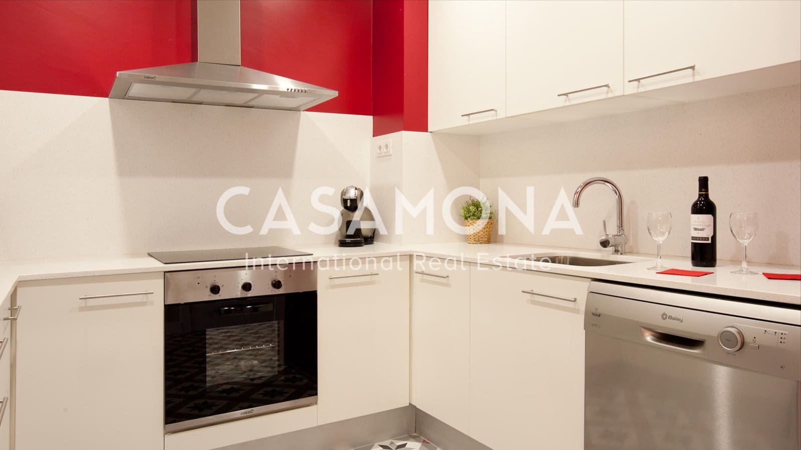 3 soveværelse Lejlighed til leje i Barcelona by - € 6.000 (Ref: 5737911)