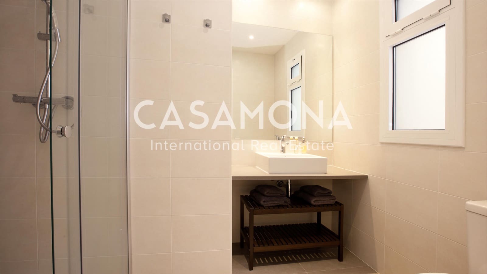 3 soveværelse Lejlighed til leje i Barcelona by - € 6.000 (Ref: 5737911)