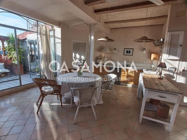 Appartement de 2 chambres à louer à El Barri Gòtic, Barcelone ville - 7 200 € (Ref: 5737912)