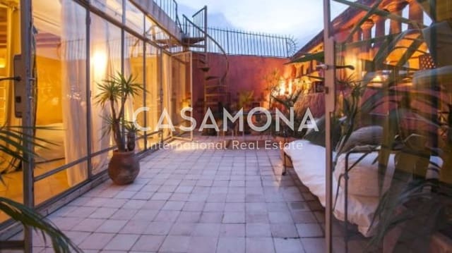 Appartement de 2 chambres à louer à El Barri Gòtic, Barcelone ville - 7 200 € (Ref: 5737912)