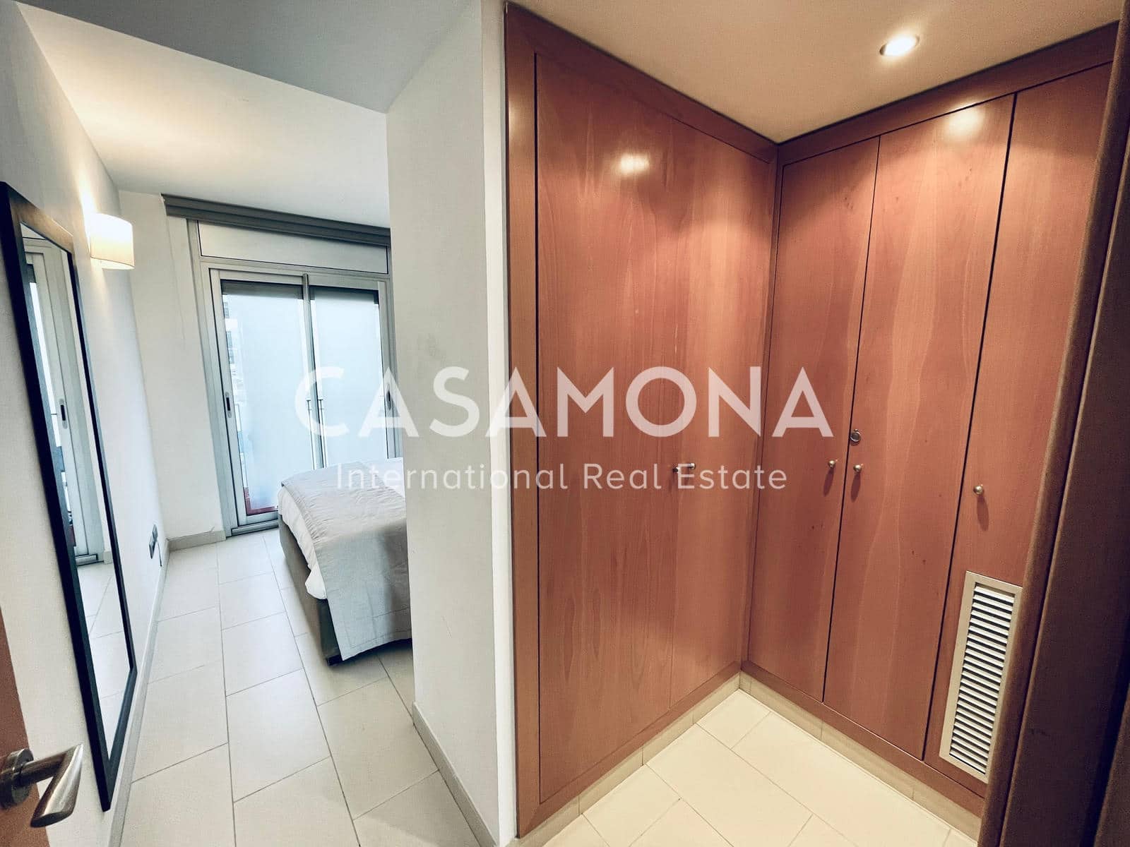 Appartement de 1 chambre à louer à Barcelone ville - 6 000 € (Ref: 5737972)