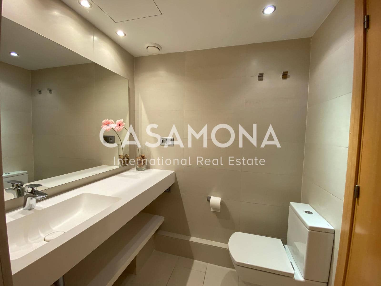 Appartement de 1 chambre à louer à Barcelone ville - 6 000 € (Ref: 5737972)