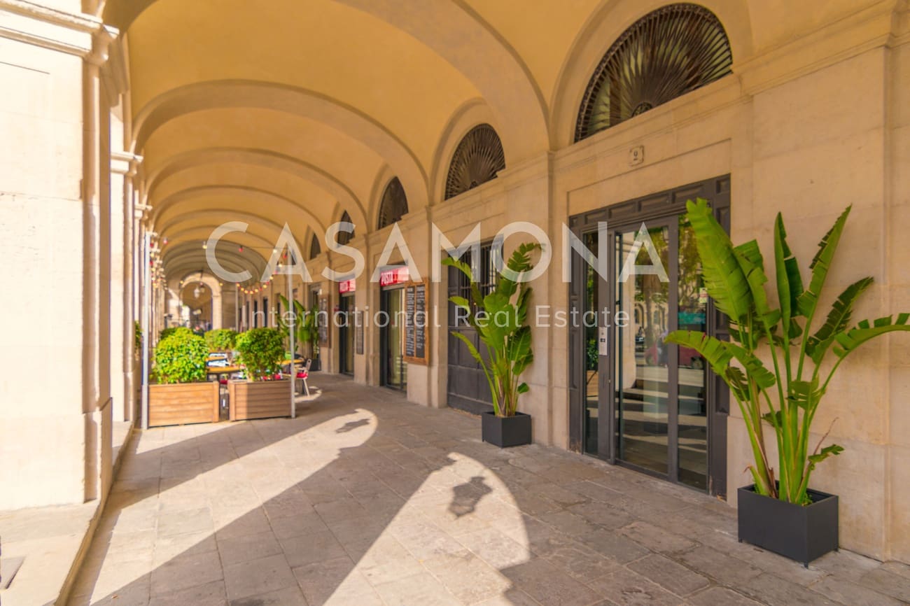 1 soverom Leilighet til leie i Barcelona by med garasje - € 2 300 (Ref: 5738150)