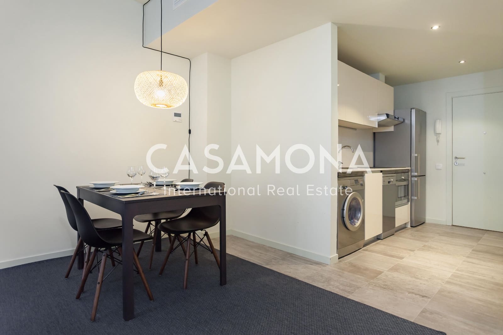 2 soverom Leilighet til leie i Barcelona by med svømmebasseng garasje - € 2 900 (Ref: 5738183)