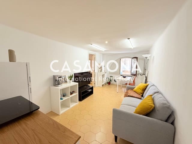 3 bedroom Apartment for sale in El Barri Gòtic, Barcelona city - € 395,000 (Ref: 5738232)