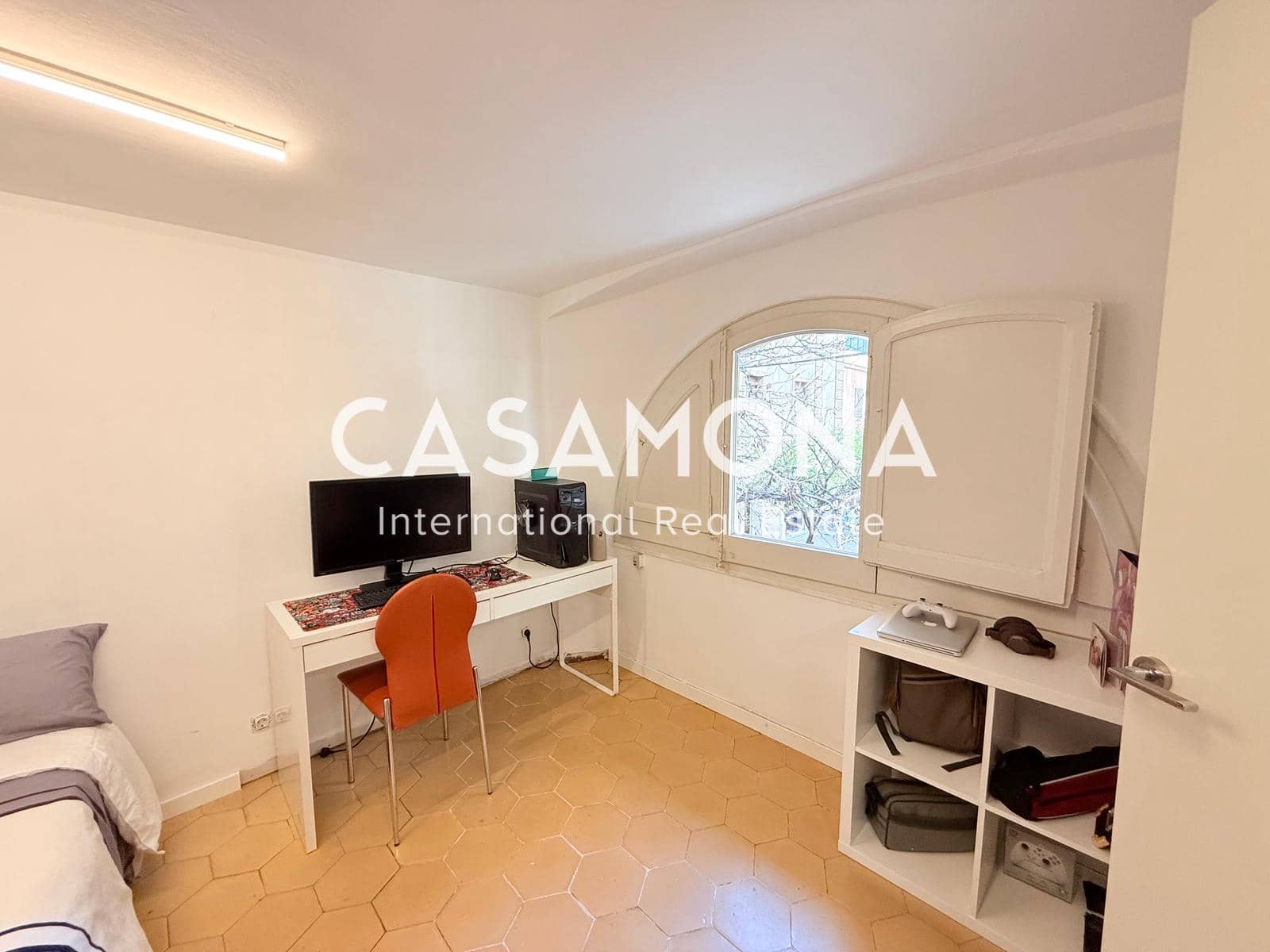 3 soveværelse Lejlighed til salg i Barcelona by - € 395.000 (Ref: 5738232)