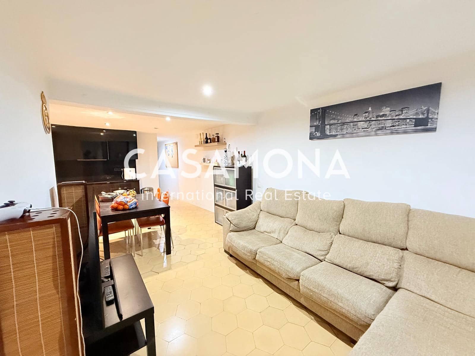 3 soveværelse Lejlighed til salg i Barcelona by - € 395.000 (Ref: 5738232)