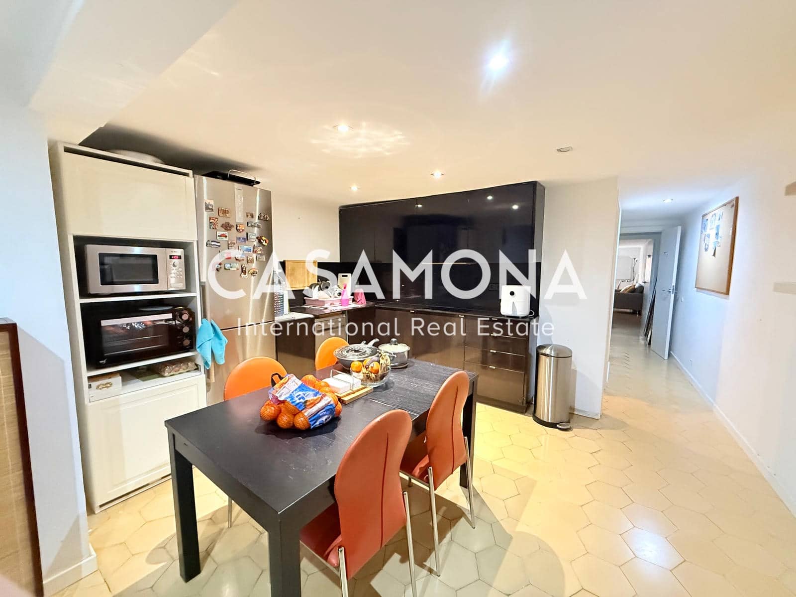 3 soveværelse Lejlighed til salg i Barcelona by - € 395.000 (Ref: 5738232)