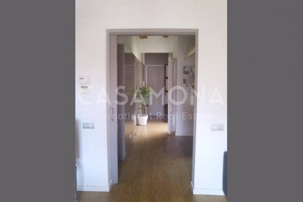 3 soverom Leilighet til salgs i Barcelona by - € 750 000 (Ref: 5738321)