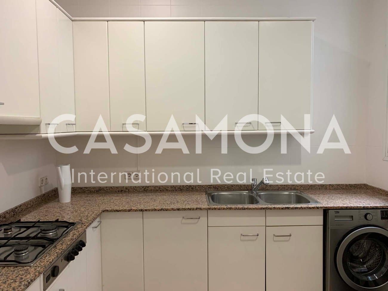 4 camera da letto Appartamento da affittare in Barcelona citta - 4.700 € (Rif: 6015481)