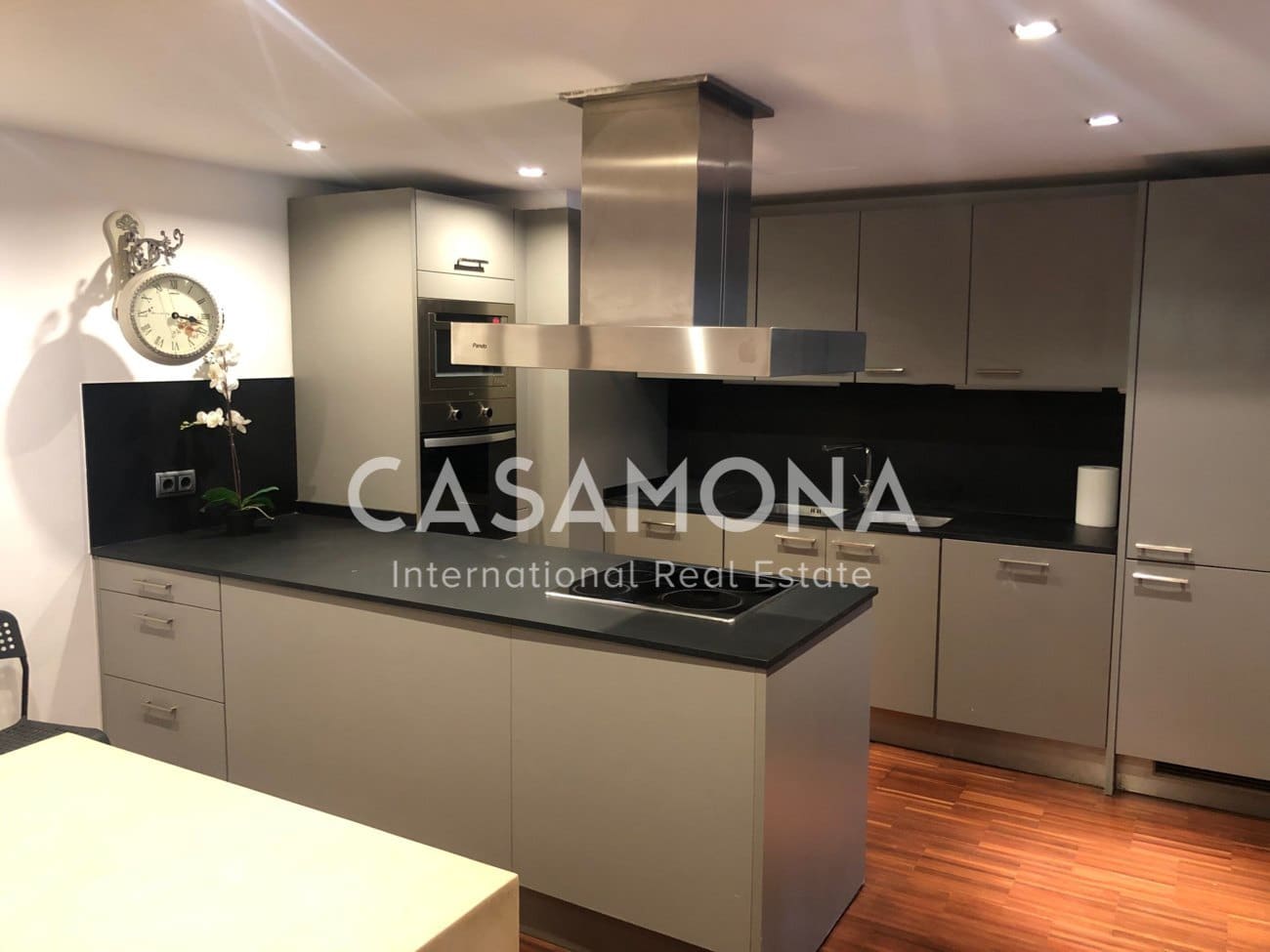 1 soverom Leilighet til leie i Barcelona by - € 1 800 (Ref: 6015498)