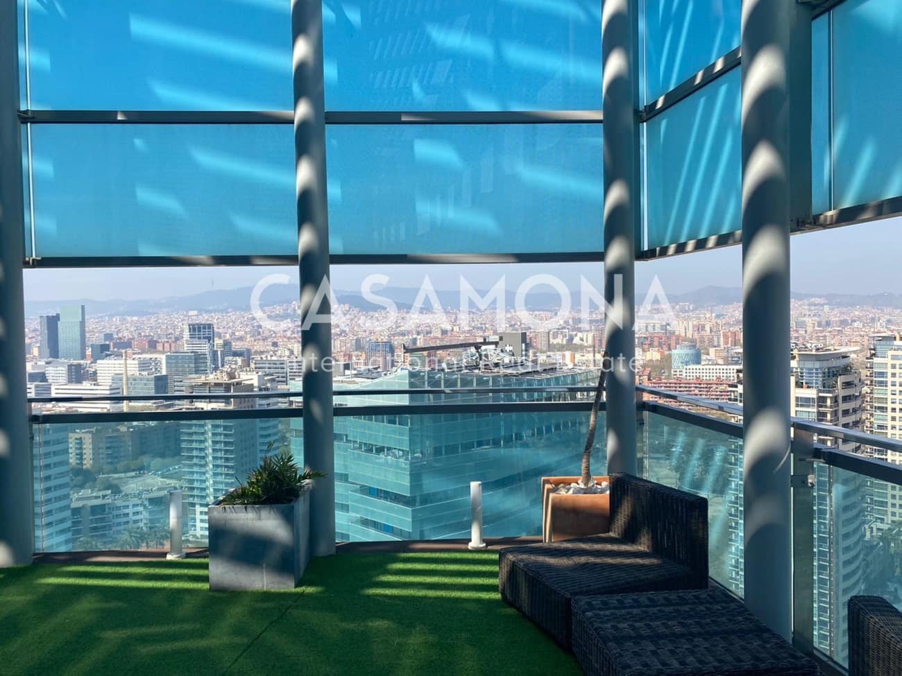 4 soveværelse Penthouse til salg i Barcelona by med swimmingpool garage - € 3.800.000 (Ref: 6015537)