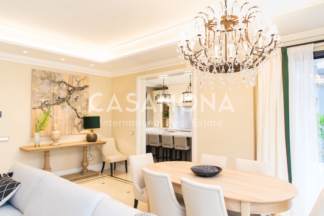 6 bedroom Villa for sale in Marbella with pool garage - € 2,700,000 (Ref: 6215482)