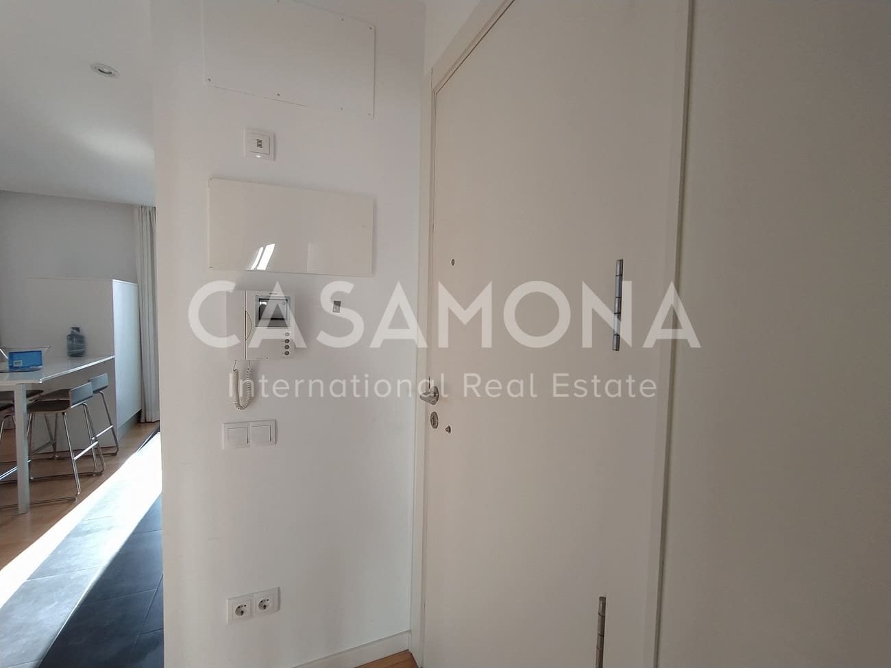 2 soverom Leilighet til leie i Barcelona by med garasje - € 3 750 (Ref: 6734330)
