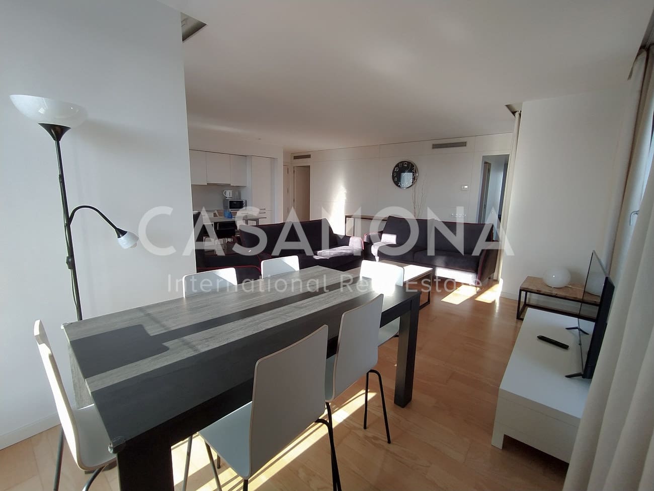 2 soverom Leilighet til leie i Barcelona by med garasje - € 3 750 (Ref: 6734330)