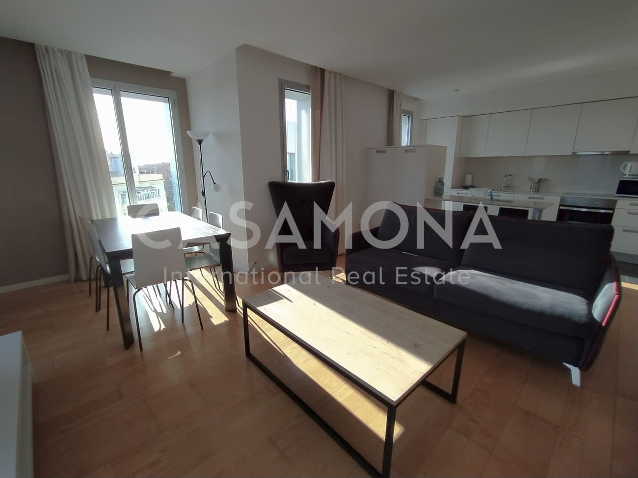 2 soverom Leilighet til leie i Barcelona by med garasje - € 3 750 (Ref: 6734330)