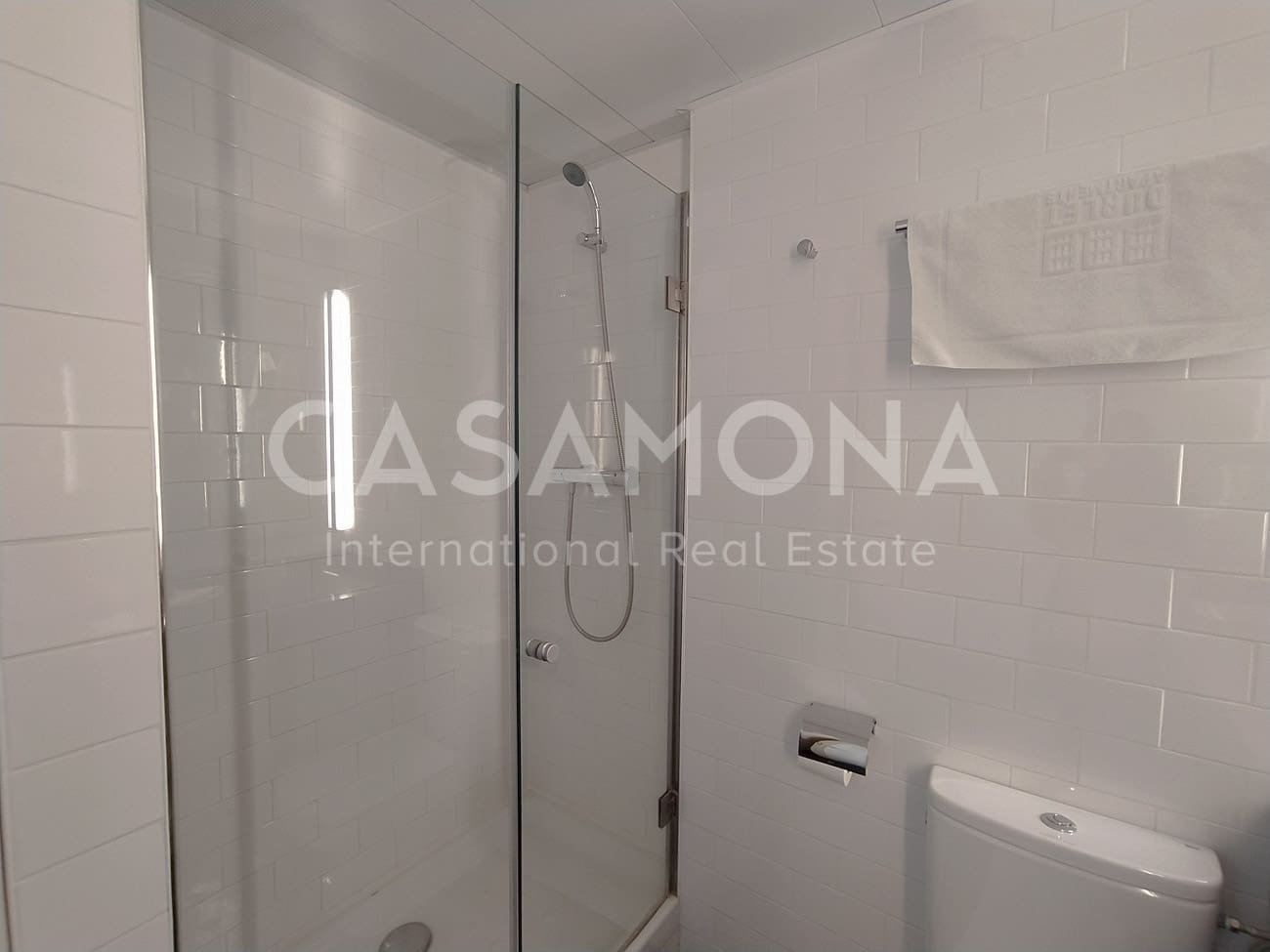 2 soverom Leilighet til leie i Barcelona by med garasje - € 3 750 (Ref: 6734330)