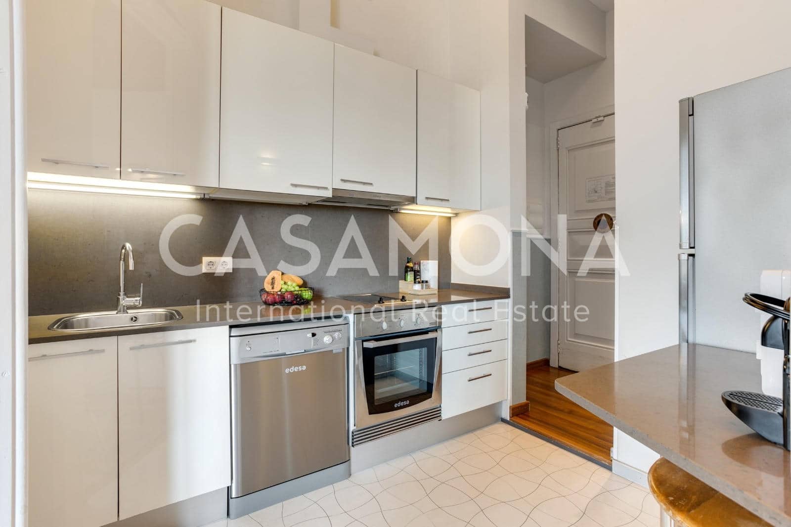 2 soverom Leilighet til leie i Barcelona by med svømmebasseng - € 3 850 (Ref: 6734339)