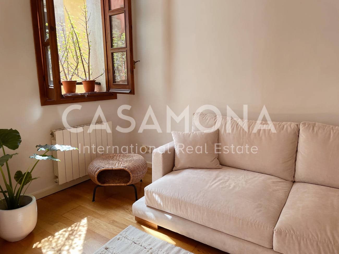 2 bedroom Apartment for rent in Barcelona city - € 1,350 (Ref: 6734342)