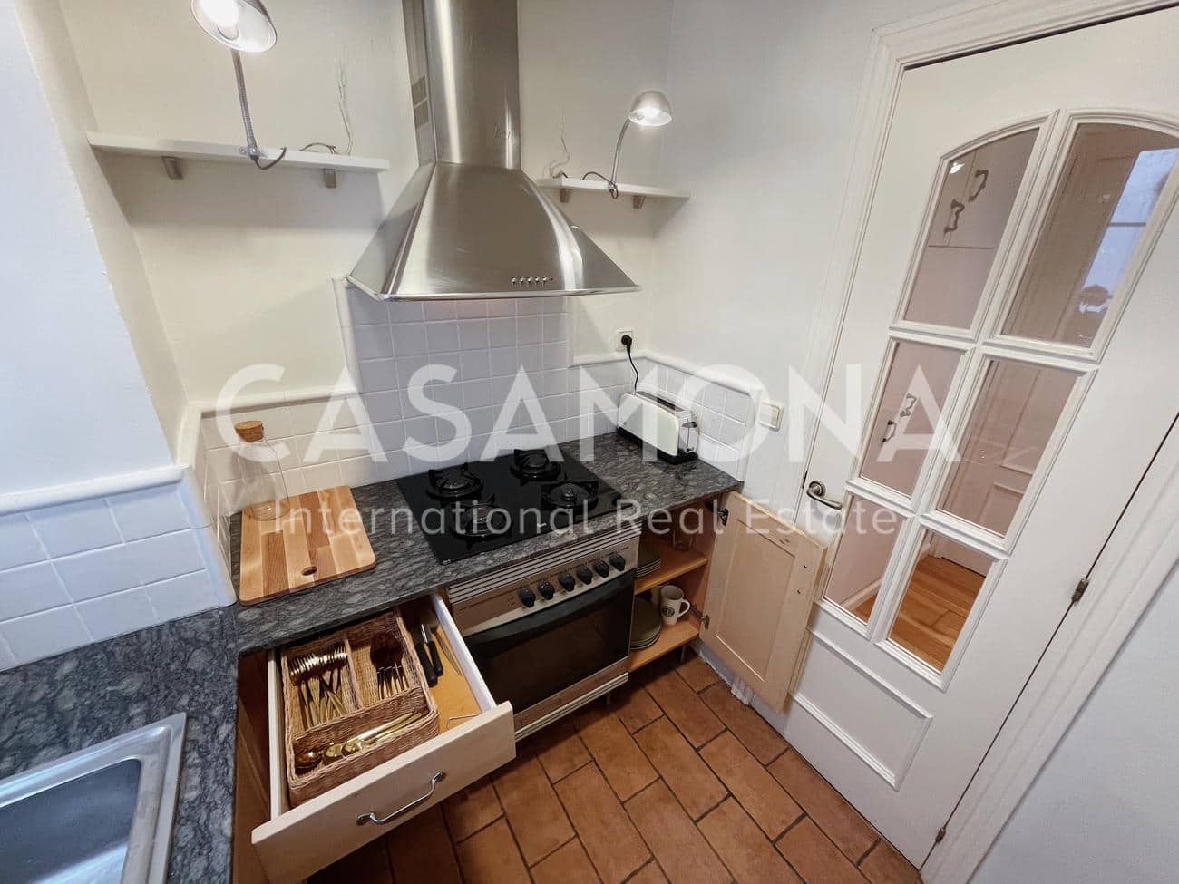 2 bedroom Apartment for rent in Barcelona city - € 1,350 (Ref: 6734342)
