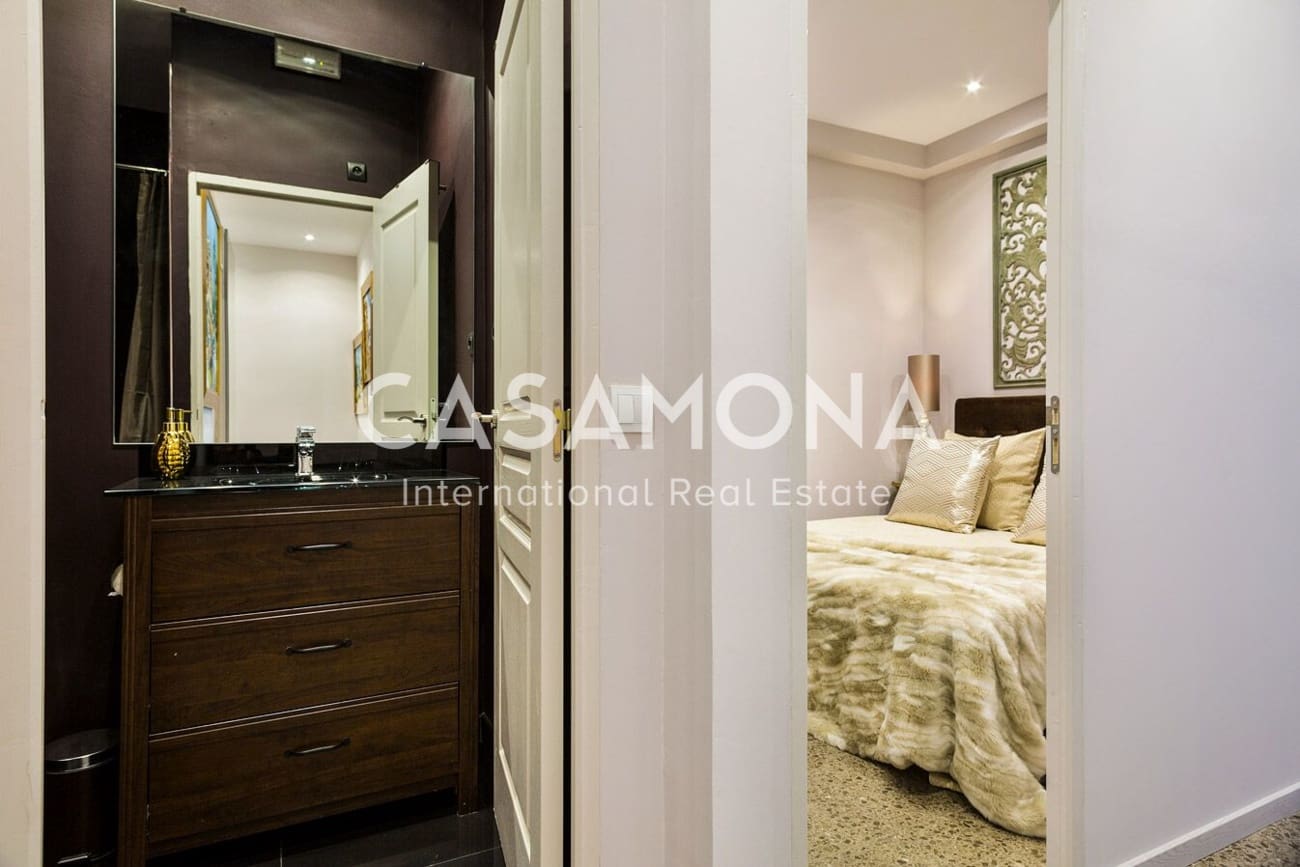 Apartamento de 2 habitaciones en Barcelona ciudad en alquiler - 2.600 € (Ref: 6932940)