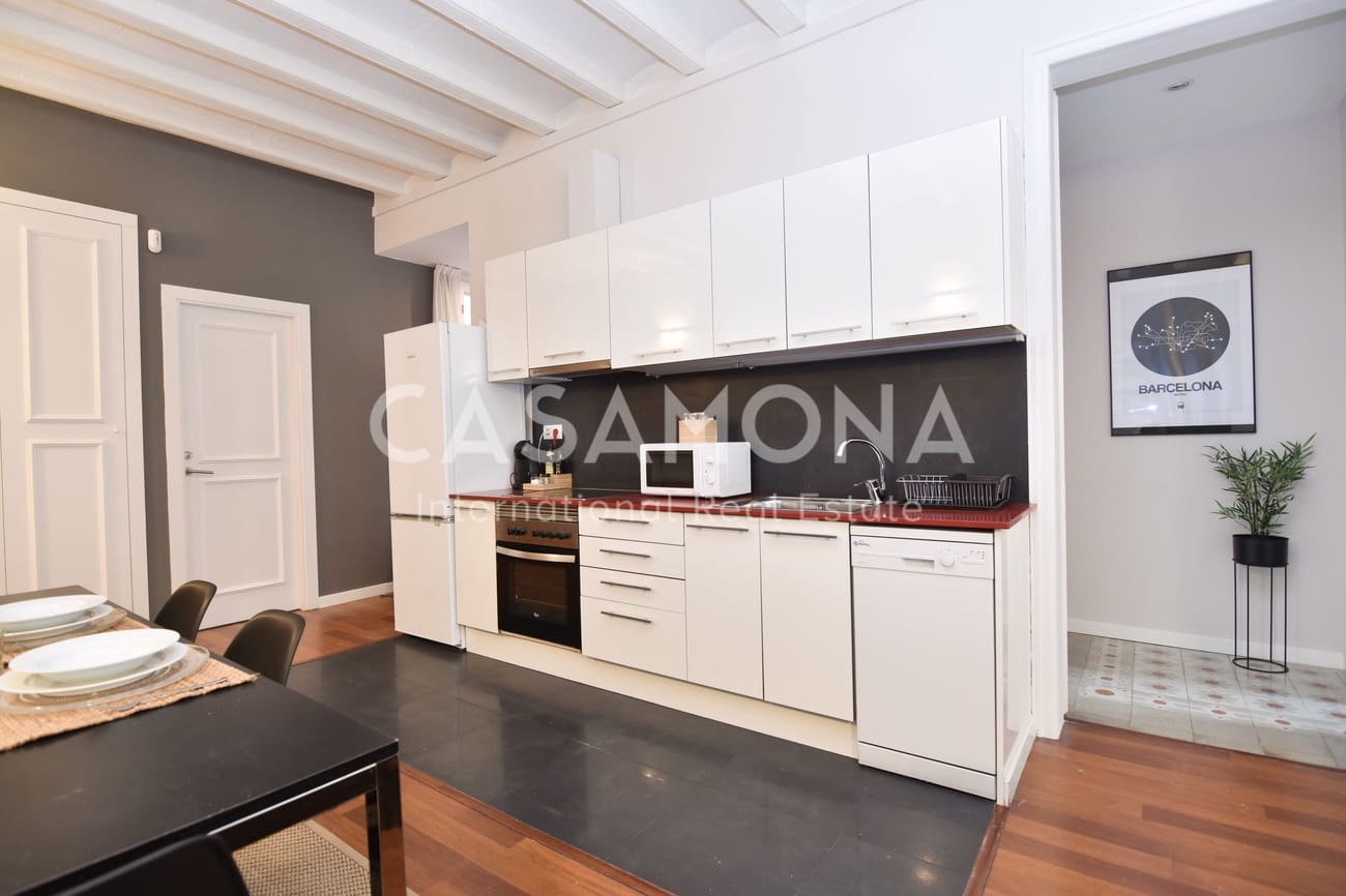 2 sovrum Lägenhet att hyra i Barcelona stad med garage - 3 800 € (Ref: 6932951)