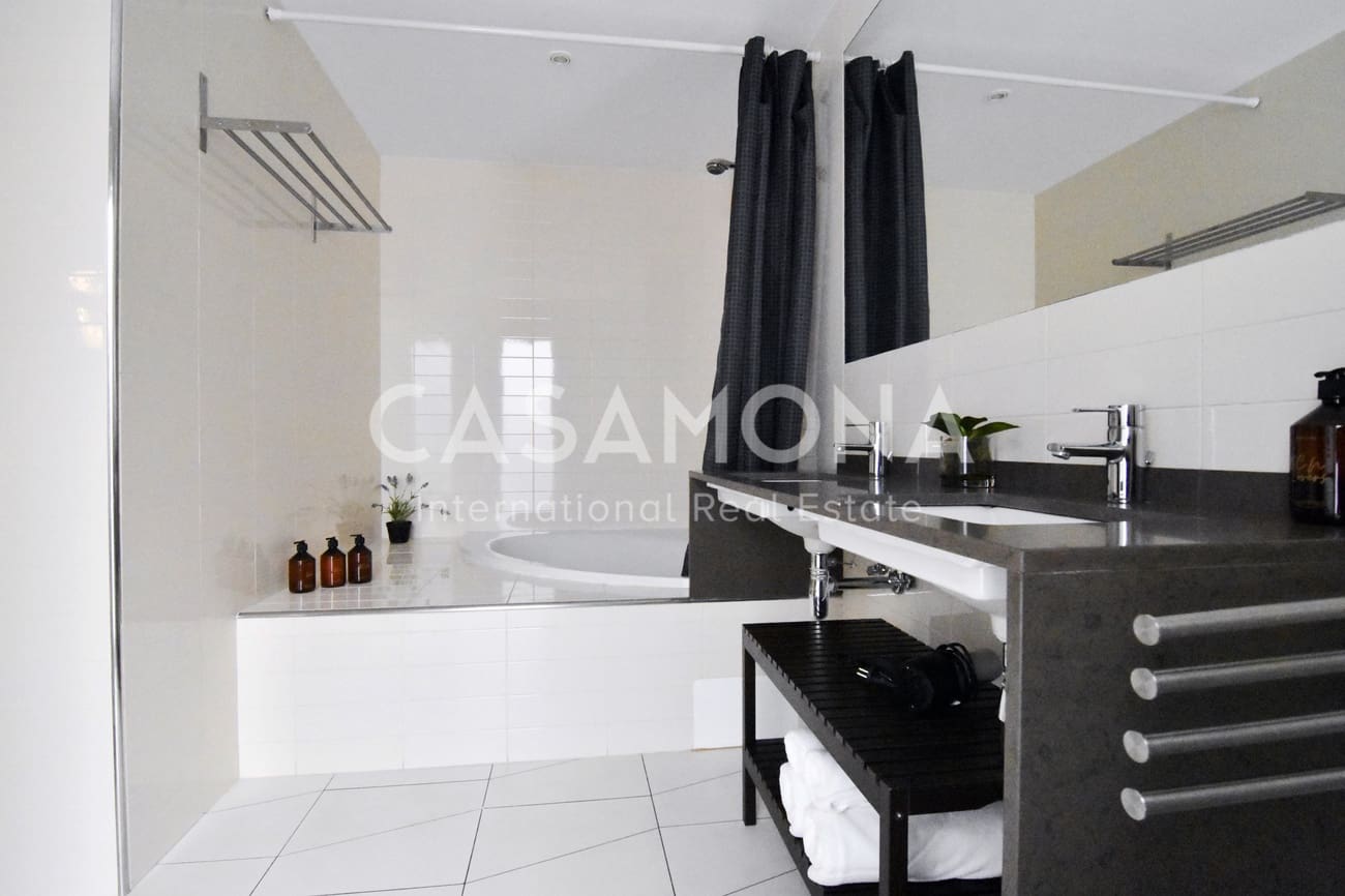 2 sovrum Lägenhet att hyra i Barcelona stad med garage - 3 800 € (Ref: 6932951)