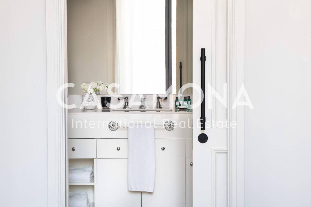 1 soveværelse Lejlighed til leje i Barcelona by med swimmingpool - € 3.350 (Ref: 7017607)