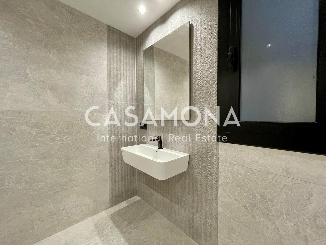 3 soverom Leilighet til salgs i Barcelona by - € 869 000 (Ref: 7161806)