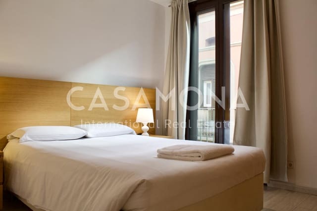 2 soverom Leilighet til leie i El Barri Gòtic, Barcelona by - € 2 850 (Ref: 7222519)