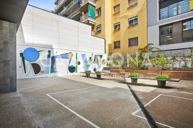 2 quarto Apartamento para arrendar em El Poblenou, Barcelona cidade com garagem - 3 100 € (Ref: 7222530)