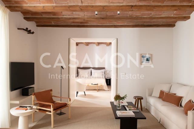 2 slaapkamer Appartement te huur in El Barri Gòtic, Barcelona stad - € 12.000 (Ref: 7924844)