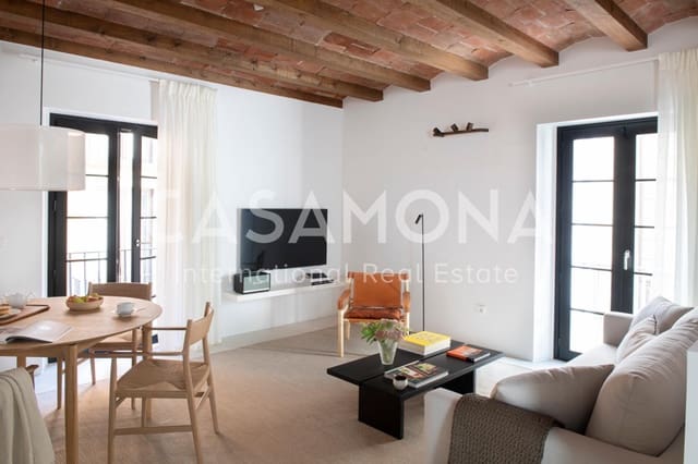 3 soverom Leilighet til leie i El Barri Gòtic, Barcelona by - € 15 000 (Ref: 7924855)