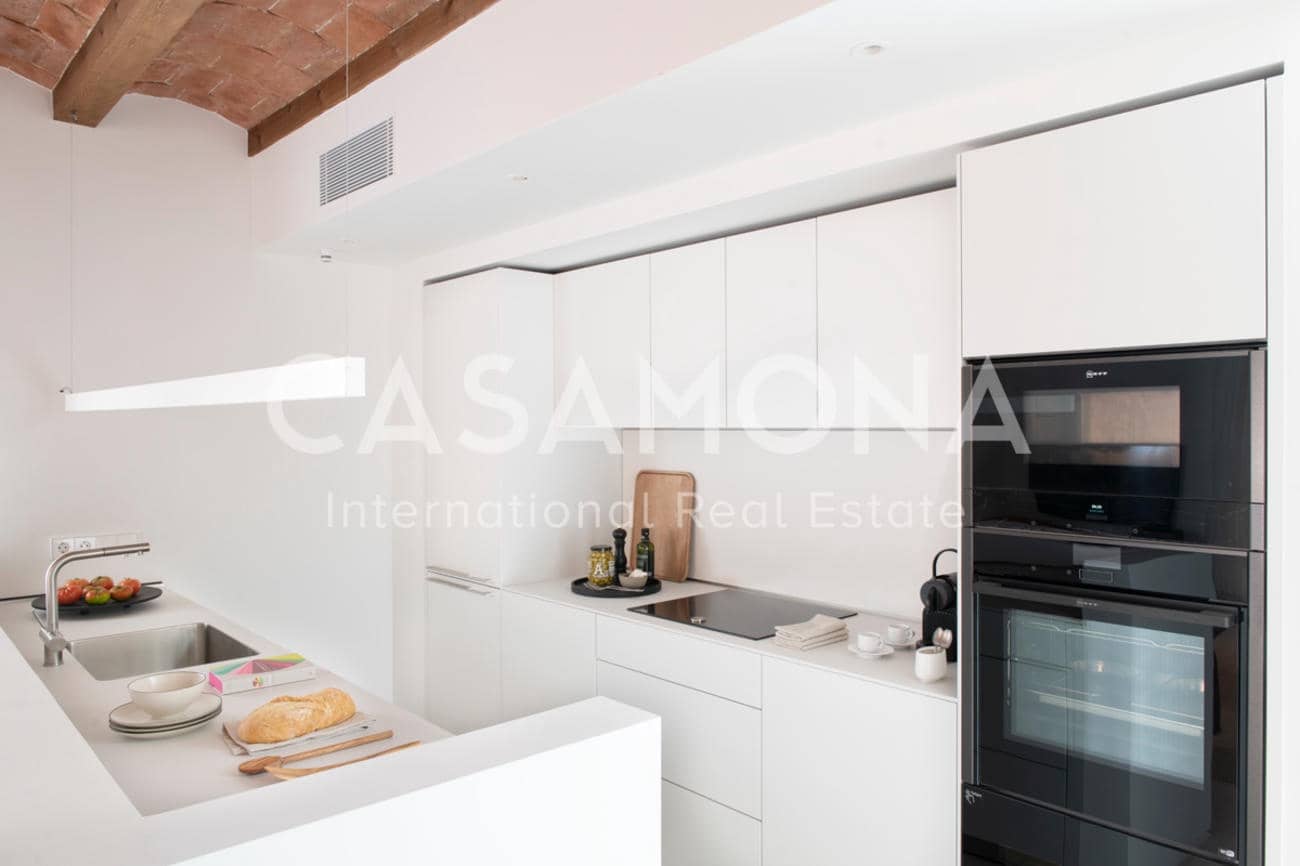 3 soverom Leilighet til leie i Barcelona by - € 15 000 (Ref: 7924855)