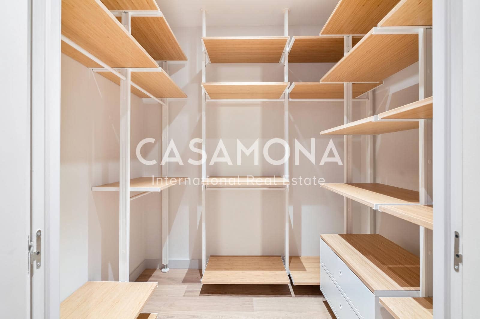 4 sovrum Lägenhet till salu i Barcelona stad - 1 100 000 € (Ref: 7924863)