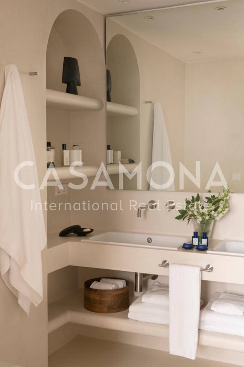 3 slaapkamer Appartement te huur in Barcelona stad - € 20.000 (Ref: 7924876)