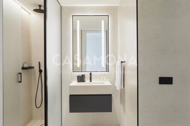 2 soverom Leilighet til leie i El Fort Pienc, Barcelona by med svømmebasseng garasje - € 4 500 (Ref: 7924884)