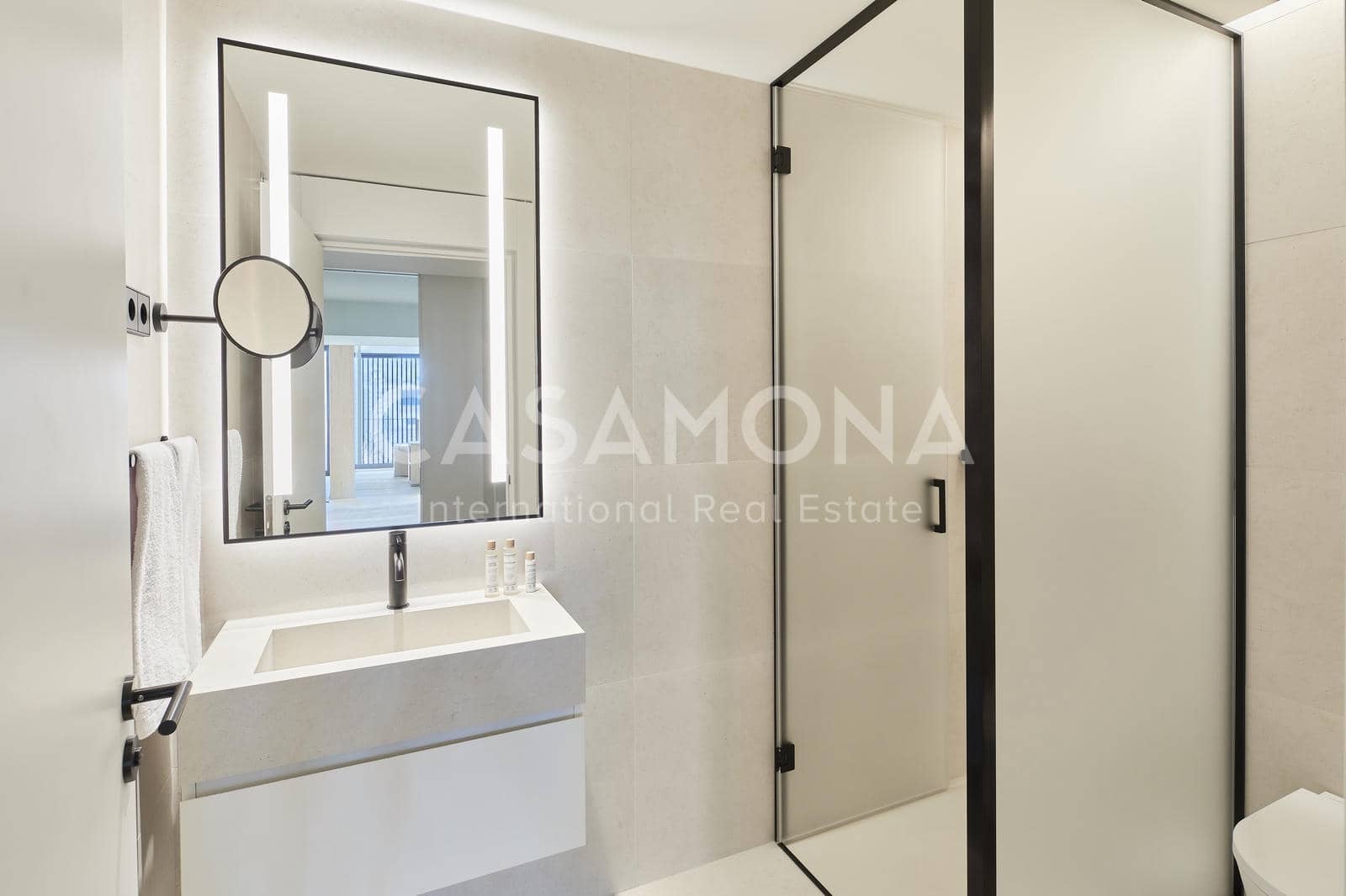 2 Zimmer Apartment zu vermieten in Barcelona Stadt mit Pool Garage - 4.500 € (Ref: 7924884)