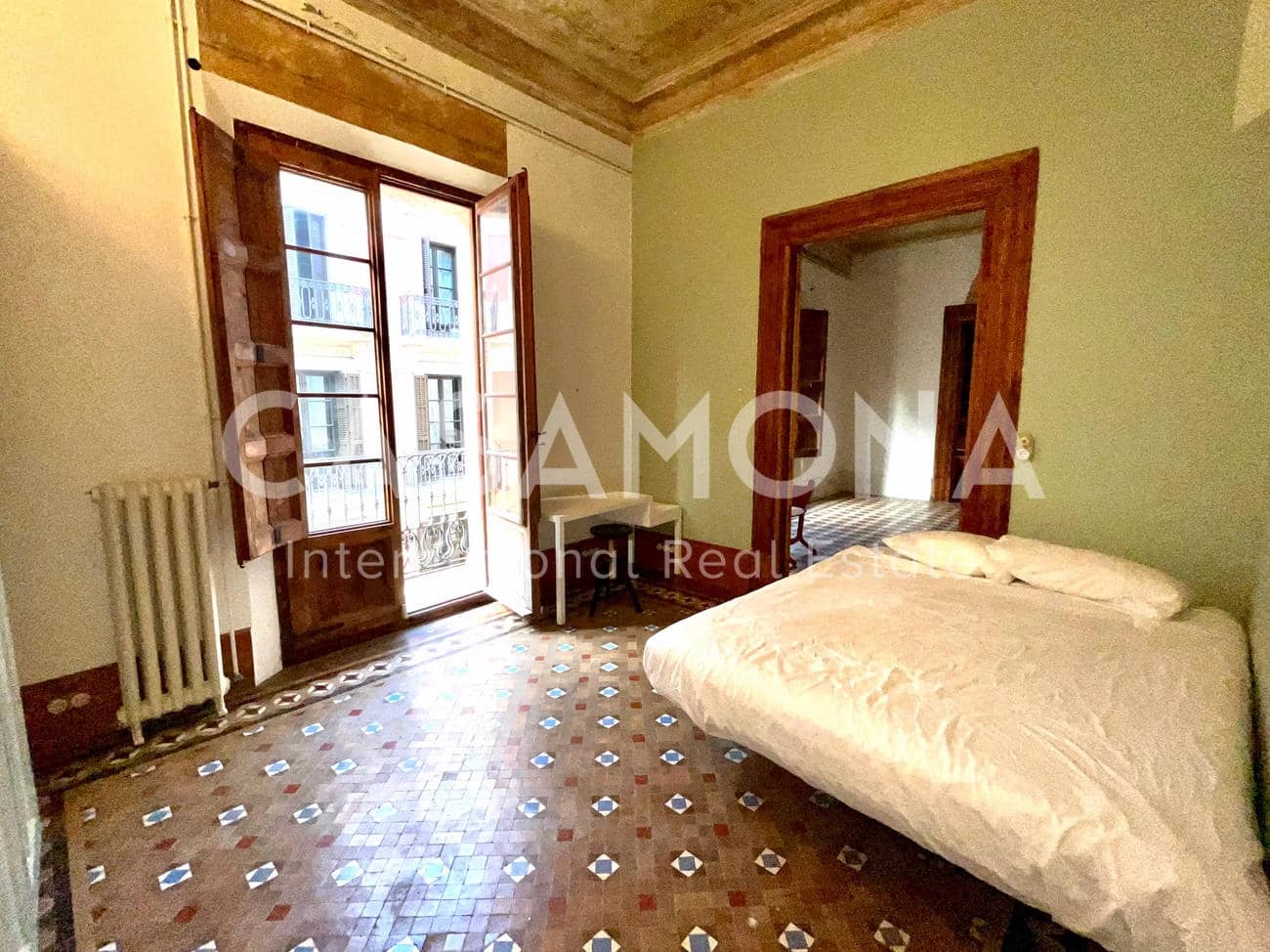 4 bedroom Apartment for sale in Barcelona city - € 1,200,000 (Ref: 7924900)