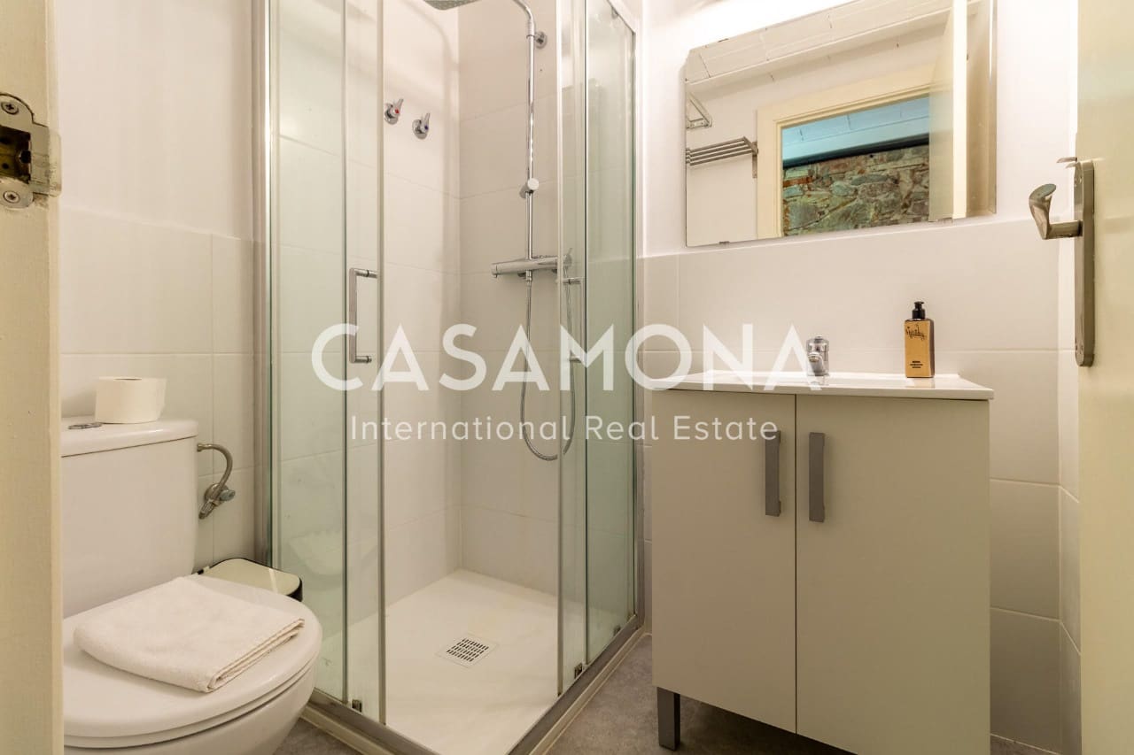 2 soveværelse Lejlighed til leje i Barcelona by - € 2.100 (Ref: 7924912)