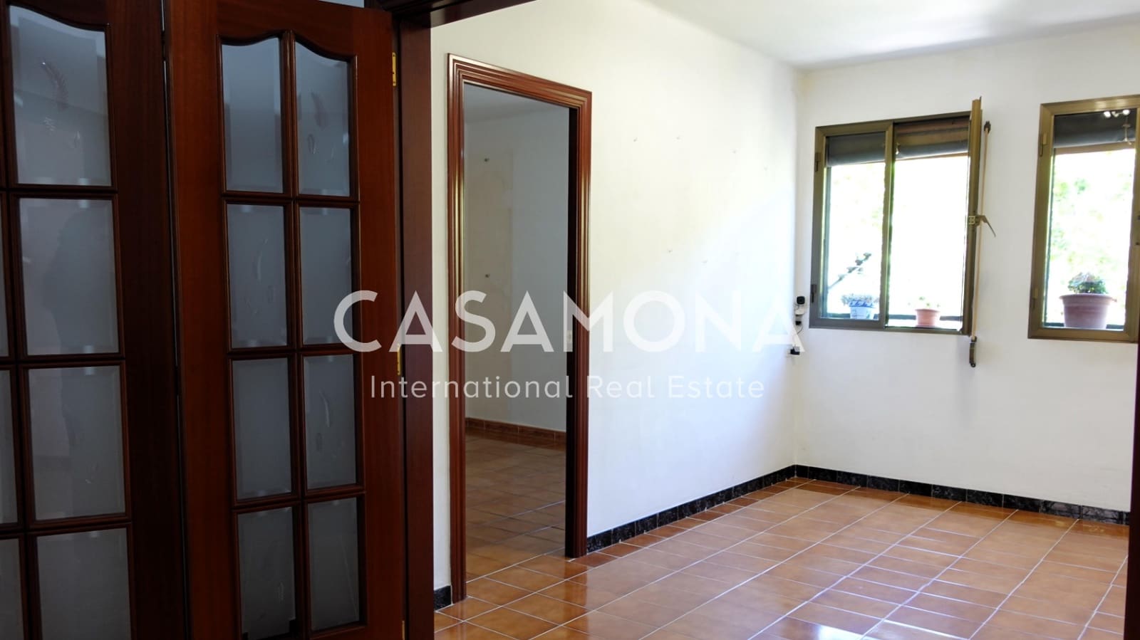 3 slaapkamer Appartement te koop in Barcelona stad - € 369.000 (Ref: 7924921)