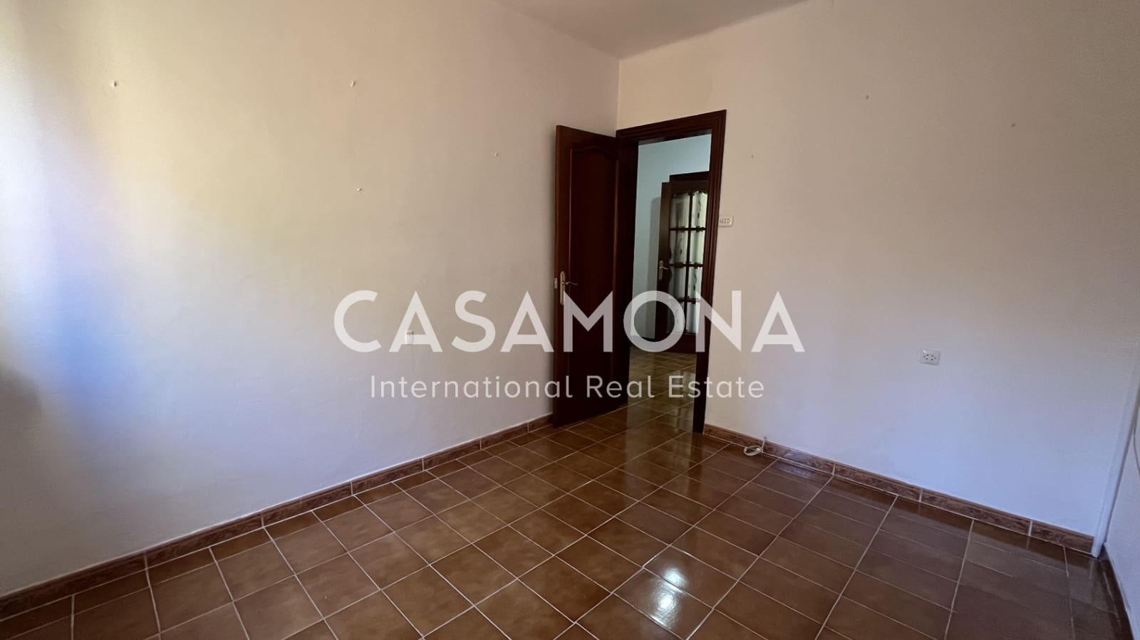 3 slaapkamer Appartement te koop in Barcelona stad - € 369.000 (Ref: 7924921)