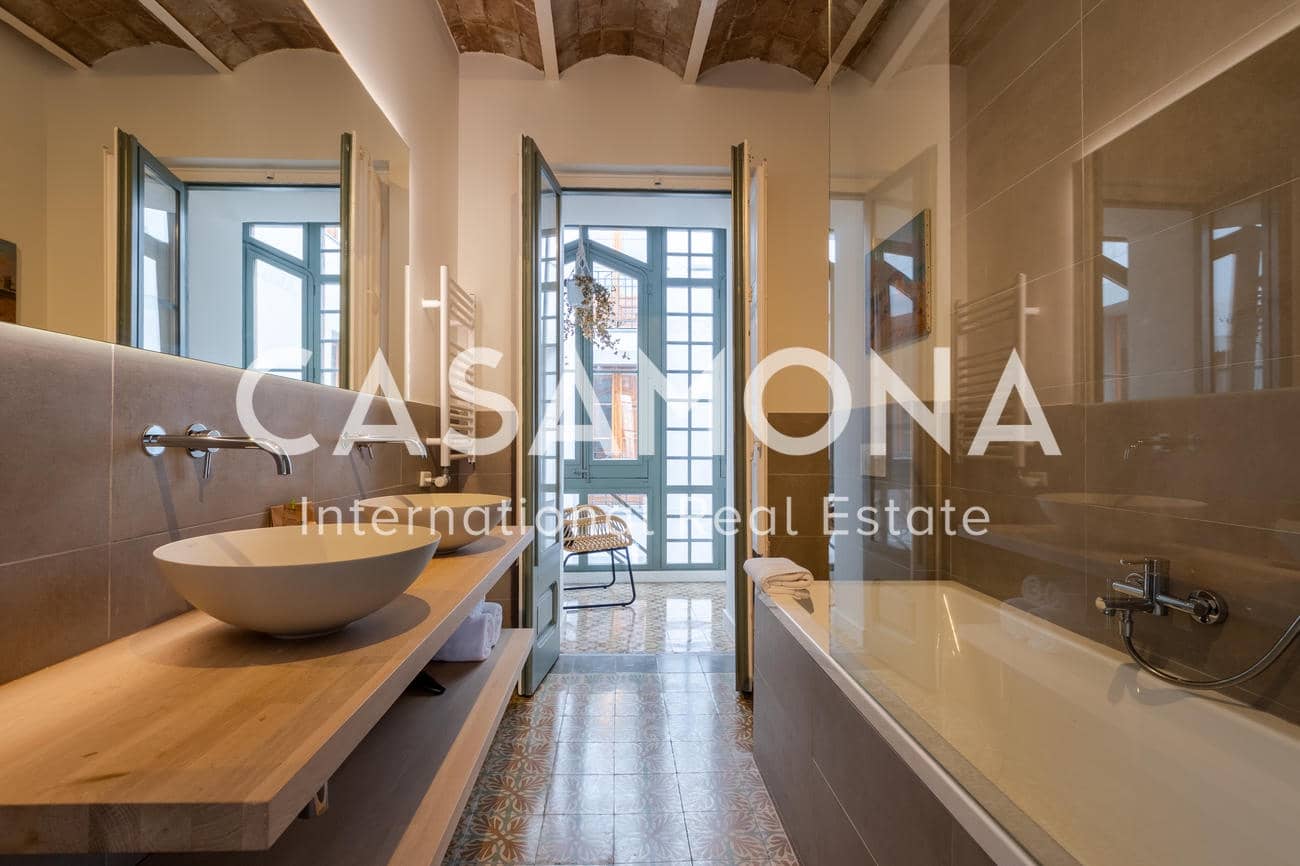 3 soveværelse Lejlighed til leje i Barcelona by - € 4.800 (Ref: 7924930)