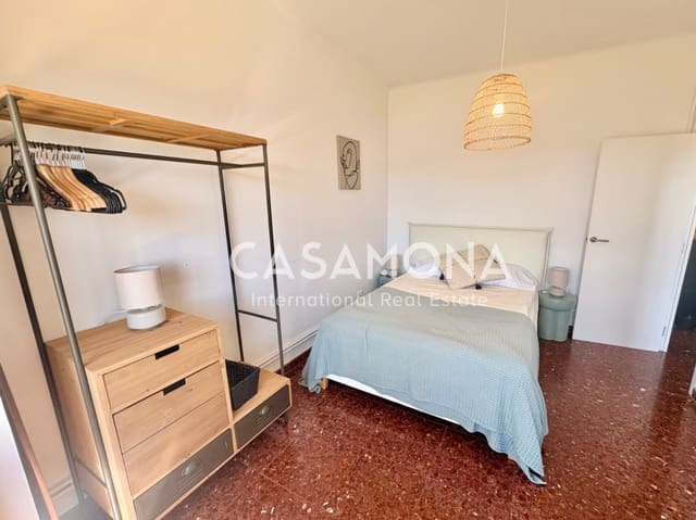 Appartement de 3 chambres à louer à La Barceloneta, Barcelone ville - 1 800 € (Ref: 7924946)