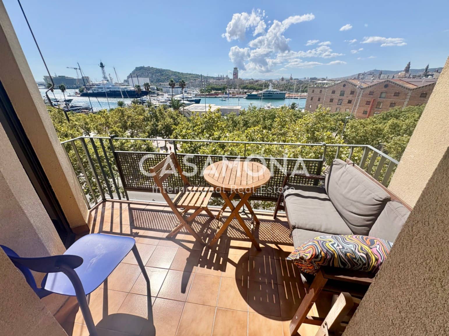 3 sovrum Lägenhet att hyra i Barcelona stad - 1 800 € (Ref: 7924946)