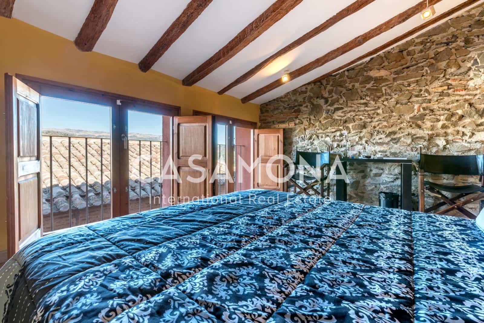 10 soveværelse Hotel til salg i Gratallops med garage - € 875.000 (Ref: 7925184)