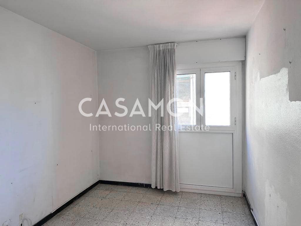 3 slaapkamer Appartement te koop in Barcelona stad - € 490.000 (Ref: 8016367)