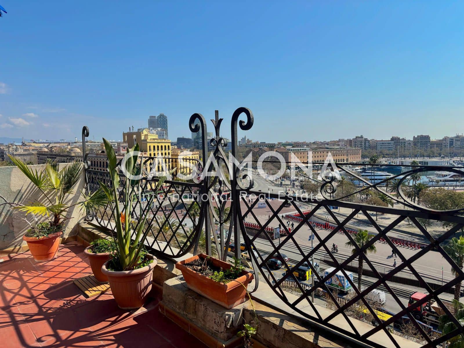 2 bedroom Apartment for sale in Barcelona city - € 1,295,000 (Ref: 8038894)