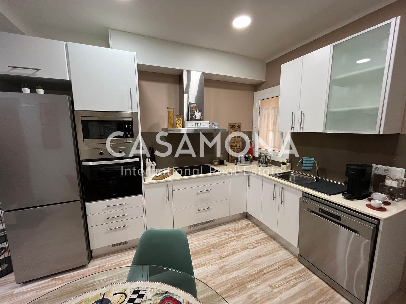 1 quarto Apartamento para arrendar em Barcelona cidade - 1 400 € (Ref: 8045943)